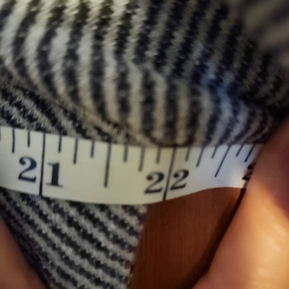 Free People Womans Size M Cotton Blend top w laced bodice and frayed hemline - Picture 7 of 11